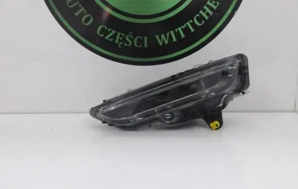 Land Rover Evoque II Front fog light K8D215201
