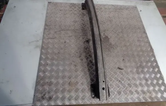 Audi Q7 4L Rear bumper cross member 4L0807309