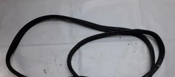 Mazda 5 Rubber seal rear door 