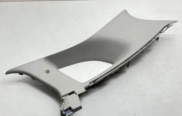 Renault Megane III (D)pillar trim (top) 769340037R MP6427