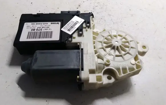Citroen C8 Front door window regulator motor 1488737080