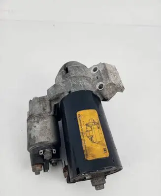 BMW 1 E82 E88 Starter motor 7801203