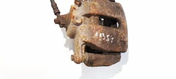 Skoda Praktik (5J8) Front brake caliper