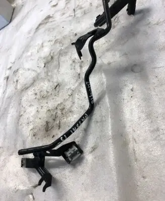 Volkswagen PASSAT B8 Engine coolant pipe/hose 04l121030
