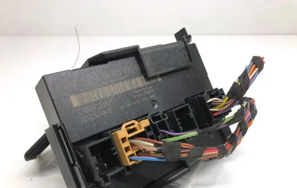 Volkswagen Touran I Central body control module 1K0959433BL