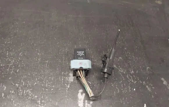Citroen C2 Glow plug pre-heat relay 9640469680 51252002