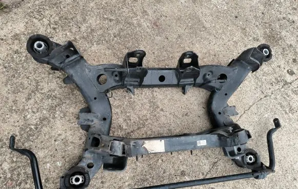 Chevrolet Camaro Rear subframe 1316225005 84122660 246632277