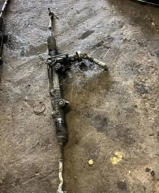 Mercedes-Benz E W211 Steering rack 21111011001 HP07100