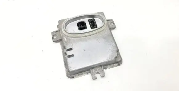 Volvo V70 Xenon control unit/module 6948180