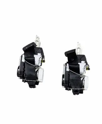 Volkswagen Golf VII Set of seat belts 5G485775M