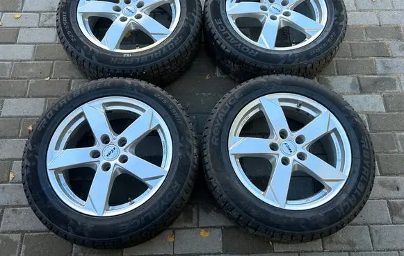 Renault Talisman R17 alloy rim 
