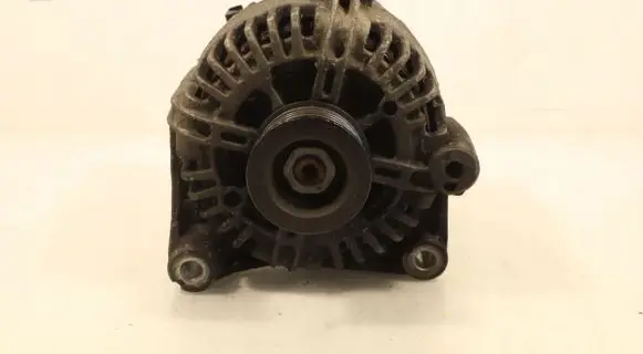 BMW 3 E90 E91 Generator/alternator 7797519