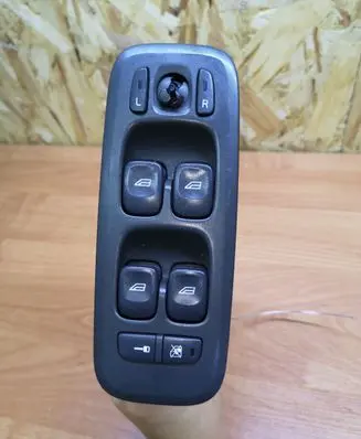 Volvo S60 Electric window control switch 30658116