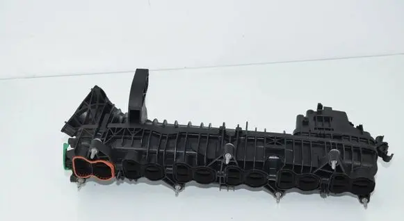 BMW 5 F10 F11 Intake manifold 7811909 11617811909