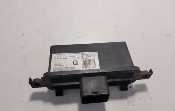 Citroen C5 Light module LCM 9681575580 Q00015211 89901883