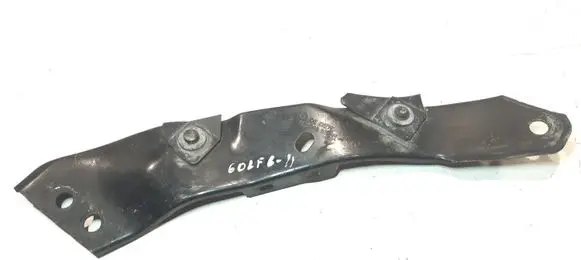 Radiator support slam panel bracket