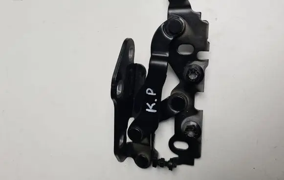 Mercedes-Benz C W204 Engine bonnet/hood hinges A2048800728