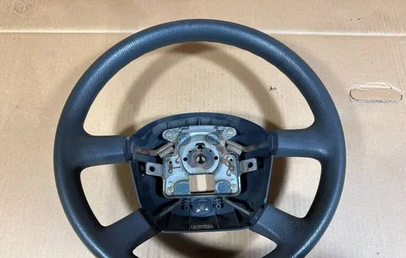 KIA Carens I Steering wheel 0K2FB32980