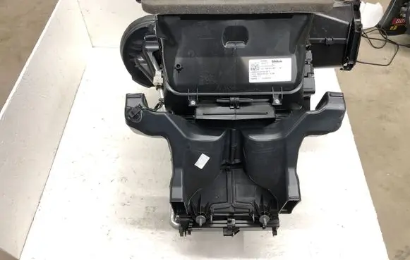 BMW 1 F70 Interior heater climate box assembly 64115A4D100 T459058T 9890100