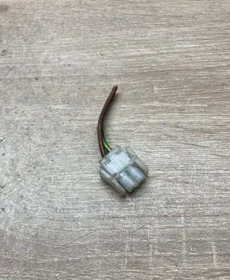 BMW 5 E39 Plug wire 1378109