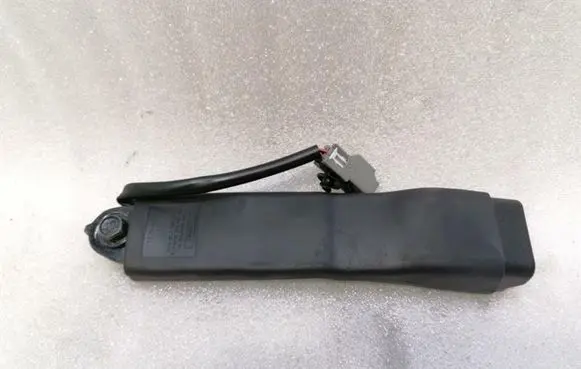 Tesla Model S Front seatbelt buckle 101949305E