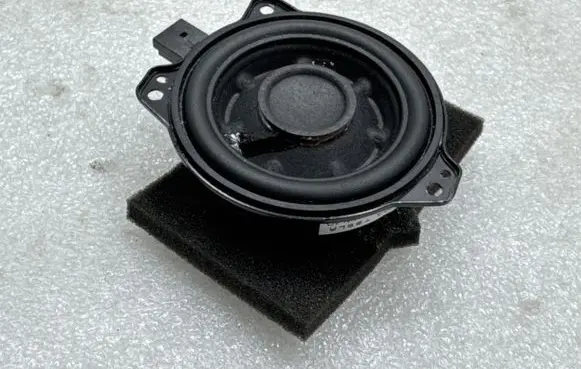 Tesla Model Y Panel speaker 148648800A 434107871272 09092116W13