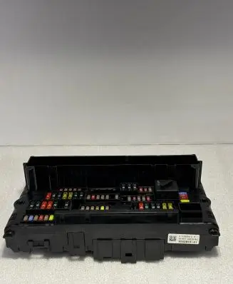 BMW 6 F12 F13 Fuse module 9252815 02276762 317033442