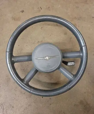 Chrysler PT Cruiser Steering wheel