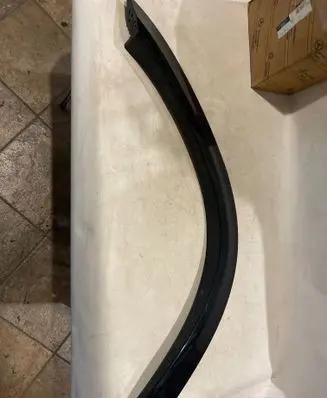 Mercedes-Benz GLE W167 Rear fender molding trim A1678844200