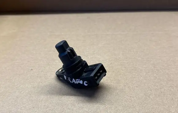 Renault Scenic I Camshaft position sensor 8200038472 144447