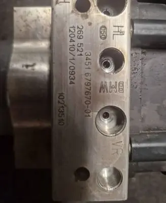 BMW 5 F10 F11 ABS Pump 6797671 6797668