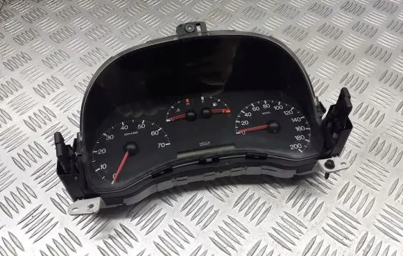 Fiat Punto (188) Tachometer 46833457