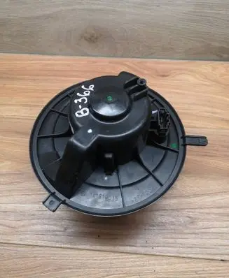 Volkswagen Caddy Heater fan/blower 1K1819015
