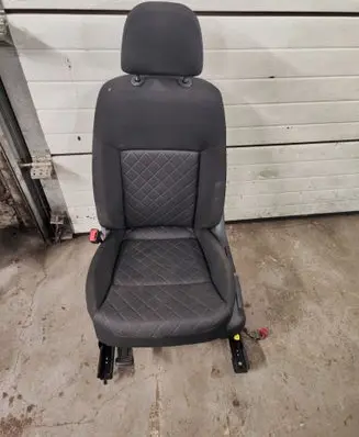 Volkswagen Atlas Front driver seat 