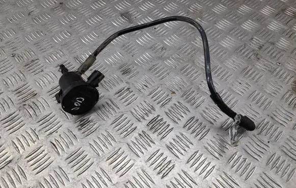 Dodge Challenger Active carbon filter fuel vapour canister 04891738AB 04584540AE
