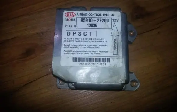 KIA Cerato Airbag control unit/module 959102f200