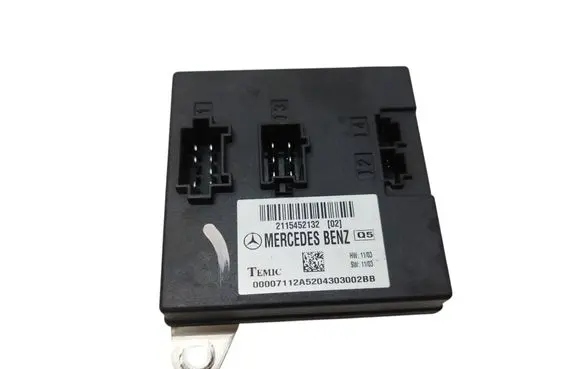 Mercedes-Benz E W211 Comfort/convenience module 2115452132