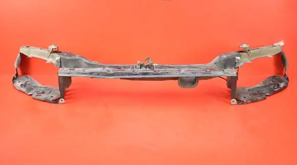 Volvo V50 Front bodywork piece 