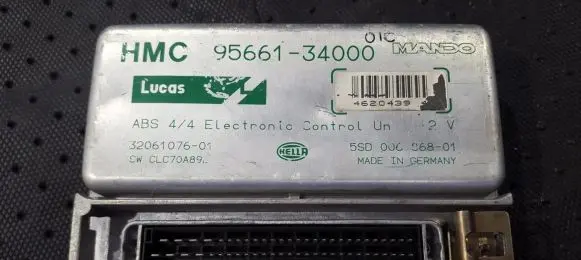 Hyundai Sonata ABS control unit/module 9566134000 95661-34000