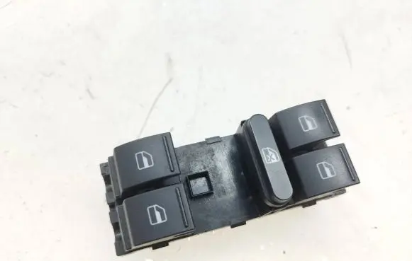 Volkswagen PASSAT B7 Electric window control switch 1K4959857B