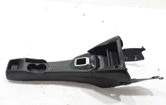 Peugeot 2008 II Armrest 9832385580