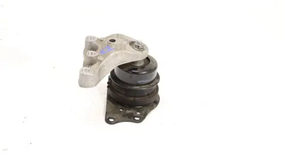 Engine mount bracket