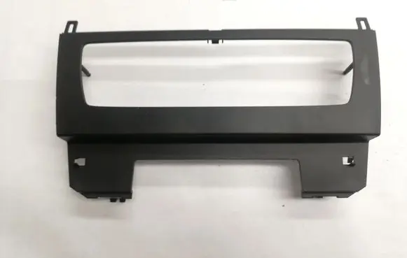 BMW X1 E84 Radio/GPS head unit trim 2991260