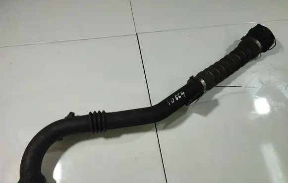 Intercooler hose/pipe