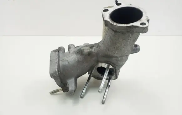 Toyota Hilux (AN10, AN20, AN30) EGR valve line/pipe/hose 1786130130