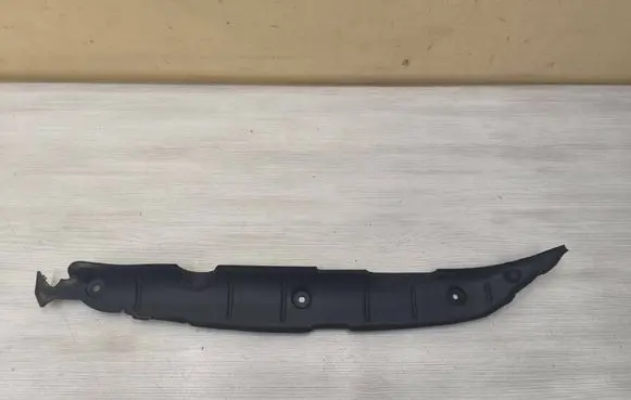 Fender end trim