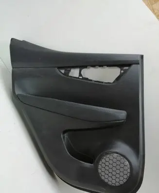 Nissan Qashqai Rear door card panel trim 82901HV59A