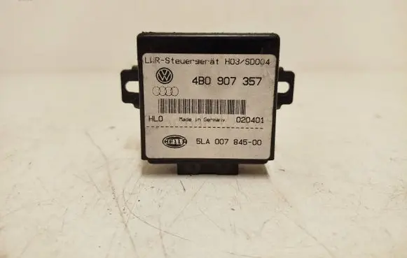 Audi A6 S6 C5 4B Light module LCM 4B0907357 5LA00784500 020401