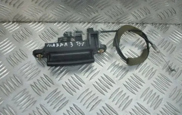 Mazda 3 I Tailgate/trunk/boot lock/catch/latch