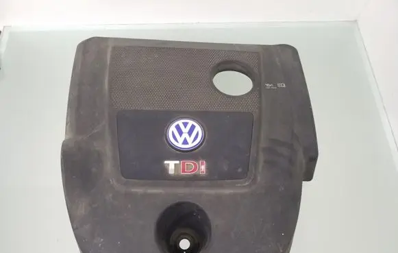 Volkswagen Golf IV Engine cover (trim) 038103925 038103925BH 038103925BJ